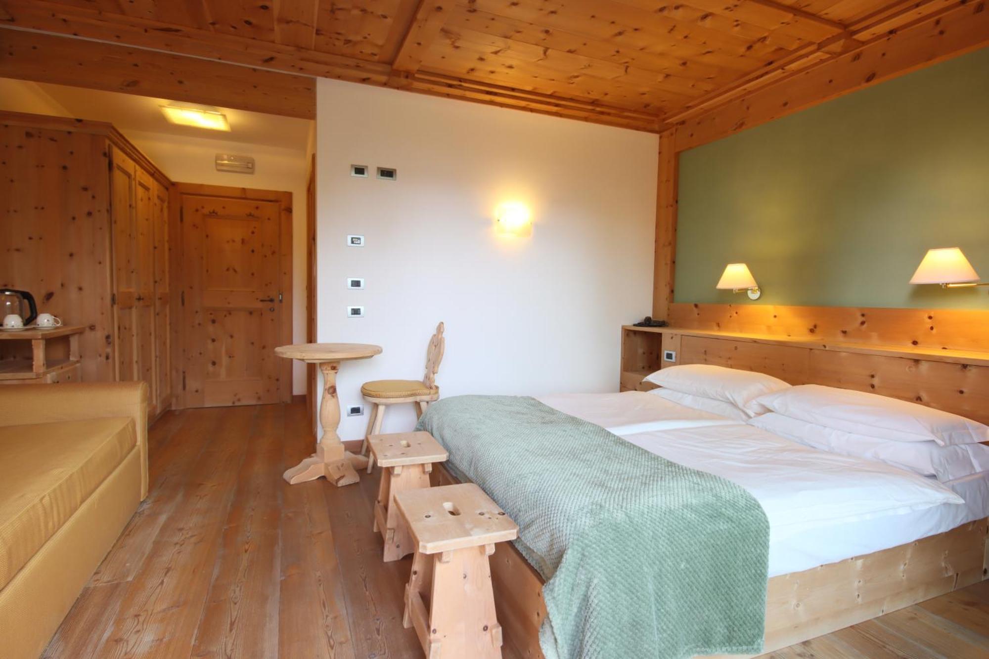 Ciasa Vervei Cortina dʼAmpezzo Exteriör bild