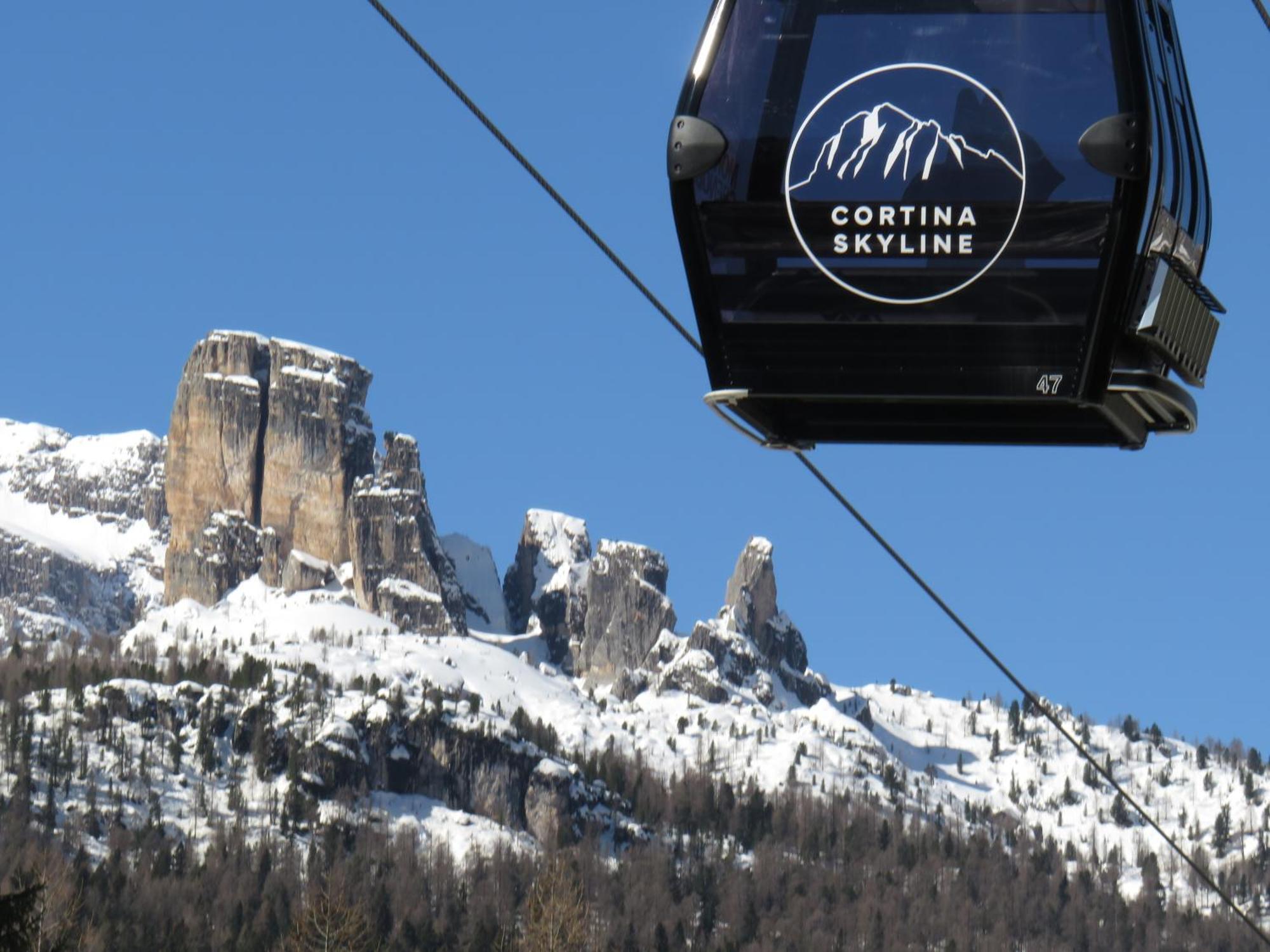 Ciasa Vervei Cortina dʼAmpezzo Exteriör bild