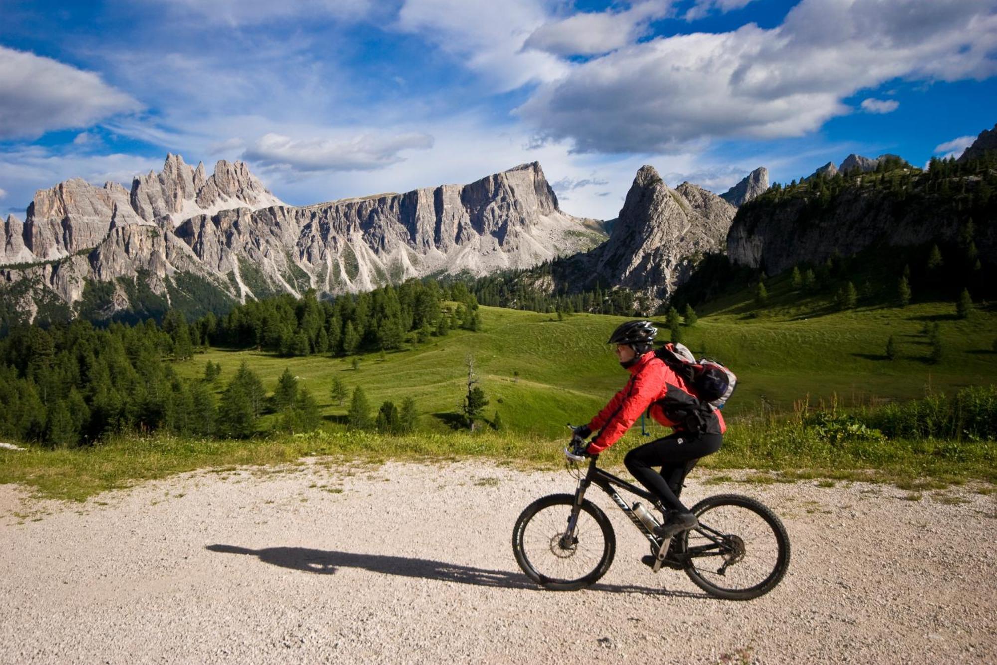 Ciasa Vervei Cortina dʼAmpezzo Exteriör bild